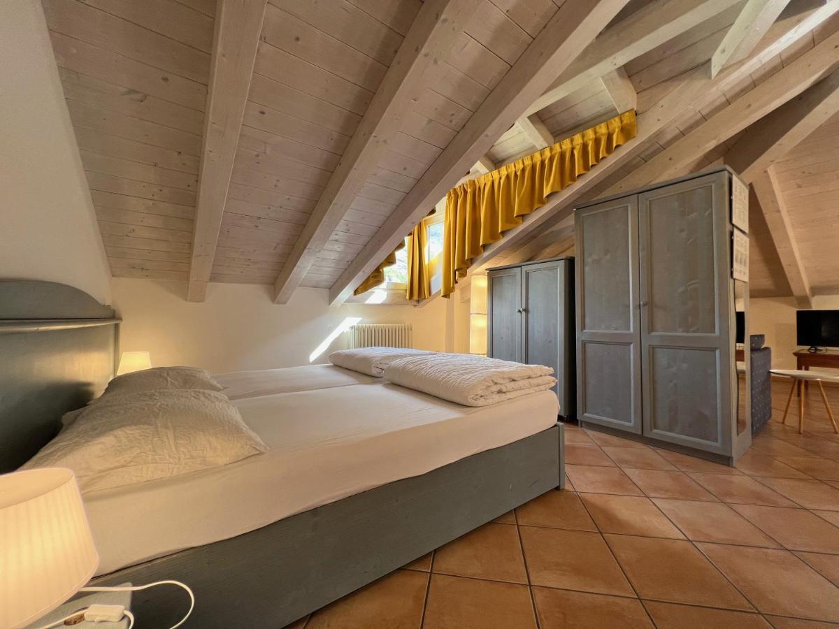 Studio Apartments Baia Azzurra 7 Torbole Sul Garda Eksteriør bilde