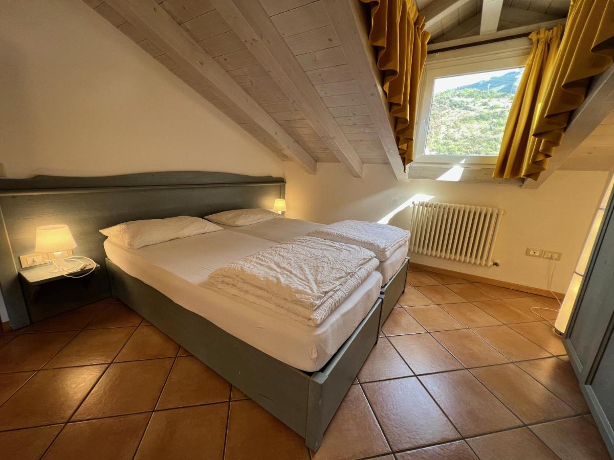 Studio Apartments Baia Azzurra 7 Torbole Sul Garda Eksteriør bilde